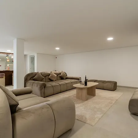 Esmenaut By Madeira Dream Vila