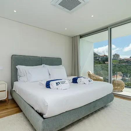 Vila Esmenaut By Madeira Dream