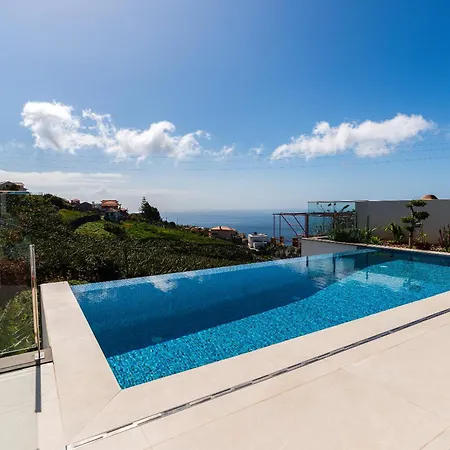 Esmenaut By Madeira Dream Vila *