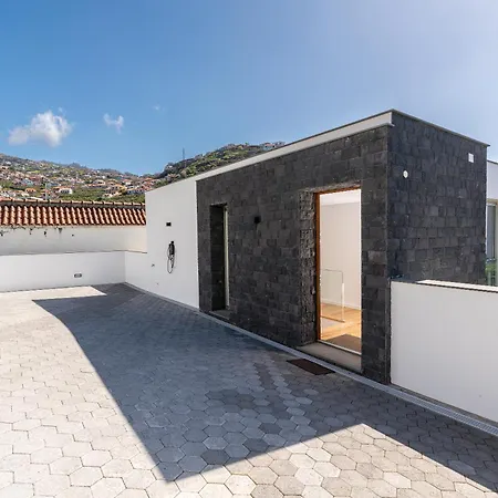 Vila Esmenaut By Madeira Dream *